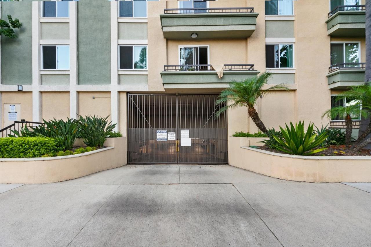 Beverly Hills Chic 2 Bed 2bath With Patio And Parking 309 Los Ángeles